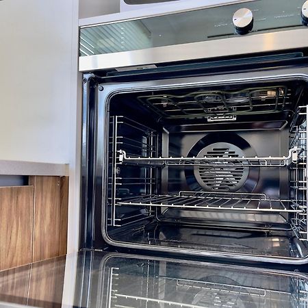 Sky Stars Brand-New Comfortable 3 & 4-Bedroom Houses 奥克兰 外观 照片