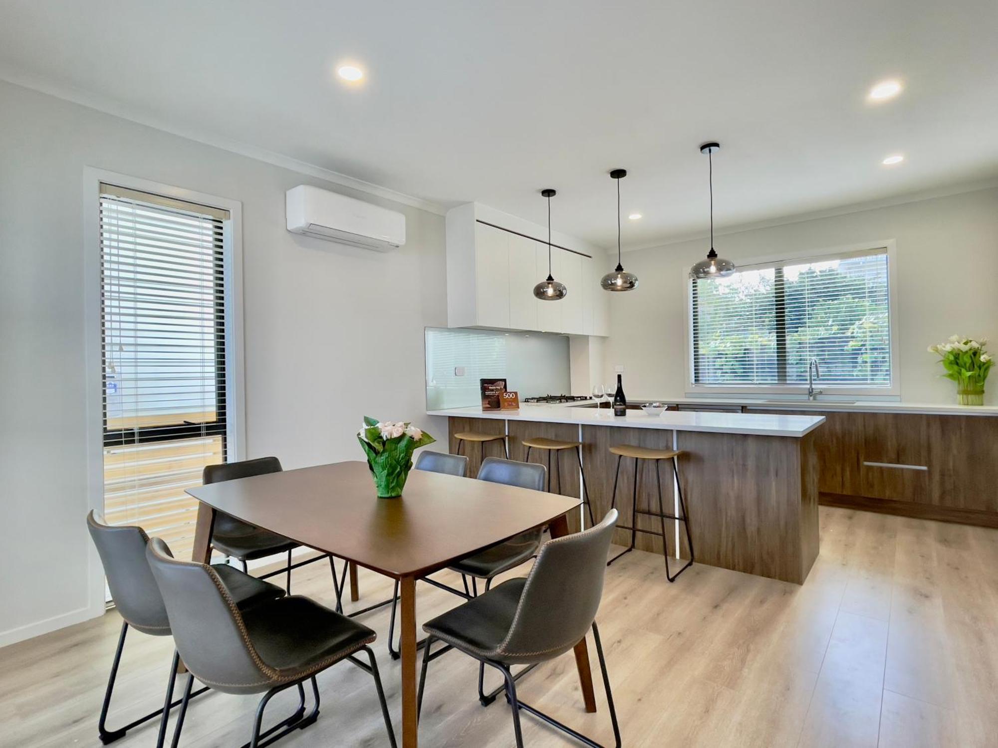 Sky Stars Brand-New Comfortable 3 & 4-Bedroom Houses 奥克兰 外观 照片