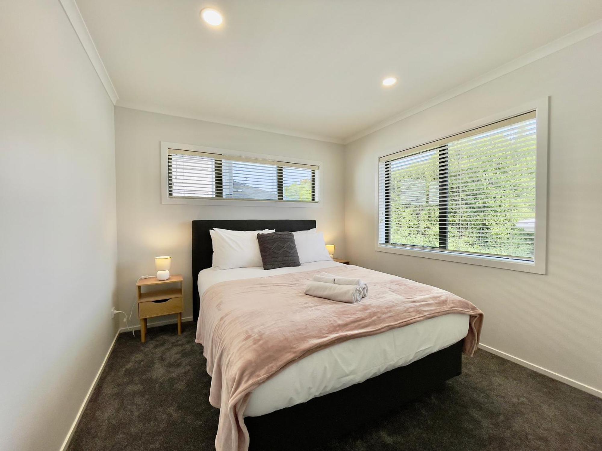 Sky Stars Brand-New Comfortable 3 & 4-Bedroom Houses 奥克兰 外观 照片