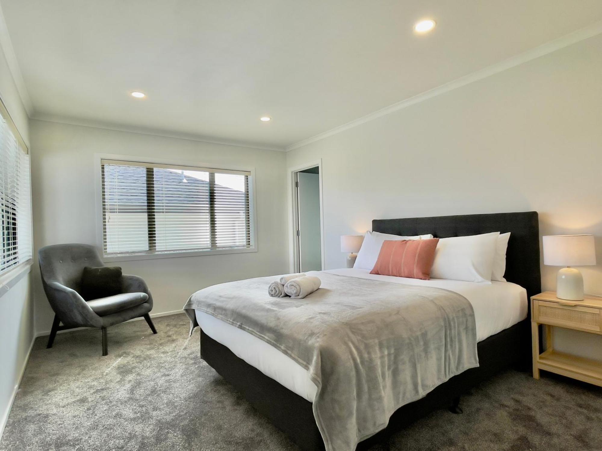 Sky Stars Brand-New Comfortable 3 & 4-Bedroom Houses 奥克兰 外观 照片