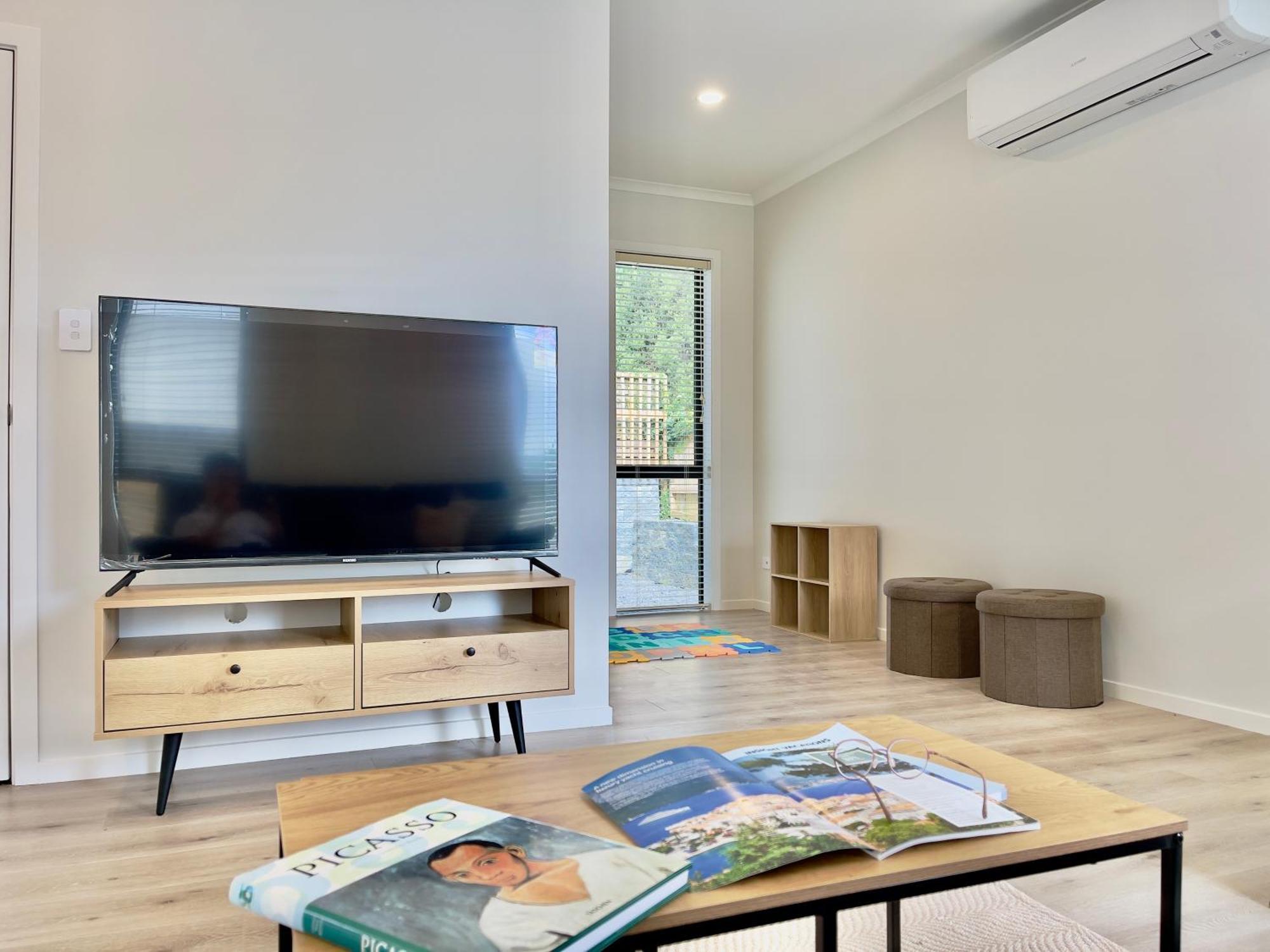Sky Stars Brand-New Comfortable 3 & 4-Bedroom Houses 奥克兰 外观 照片