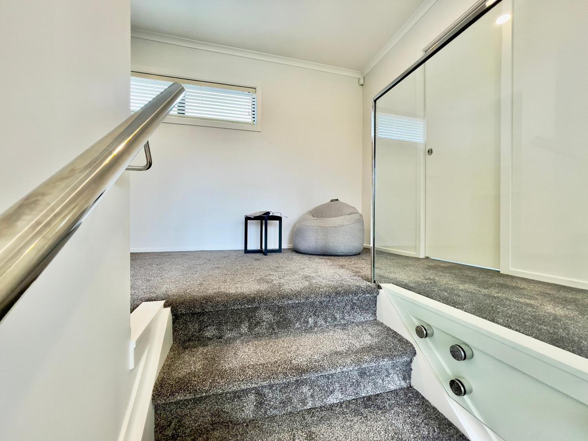 Sky Stars Brand-New Comfortable 3 & 4-Bedroom Houses 奥克兰 客房 照片
